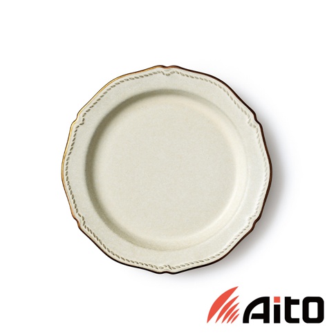 Aito Stitch 美濃燒金彩浮雕經典餐盤 M，米白色帶有金邊裝飾