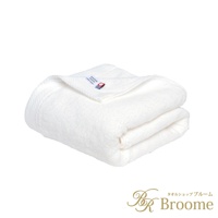 今治純棉菱紋長浴巾，白色，觸感柔軟，質地厚實，邊緣帶有細緻的菱形織紋，一角有品牌標籤。