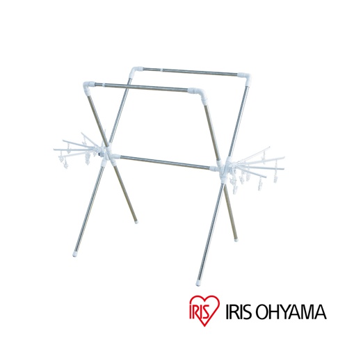 不鏽鋼X型簡易組裝多功能曬衣架，主體為銀色不鏽鋼管搭配白色塑膠連接件，設有兩層曬衣桿，兩側各有一個白色塑膠多層曬衣夾組。