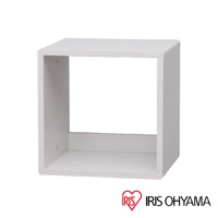 淺木紋色圓角無門組合收納櫃，材質為木質板材，開放式方形空間設計，適合堆疊組合使用。