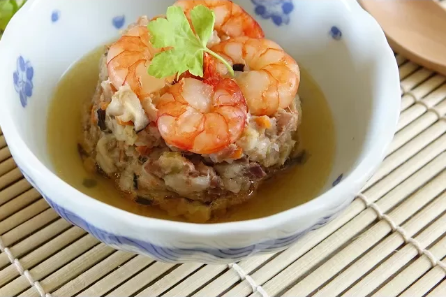 口碑推薦【小田太太】|【合作廚房】用西海陶器為料理加分-鮮蝦蒸肉餅 口碑推薦【小田太太】|【合作廚房】用西海陶器為料理加分-鮮蝦蒸肉餅