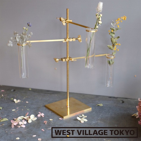 黃銅製一輪花器/燈具展示架，帶有三個玻璃試管，可調節的支架和黃銅底座。