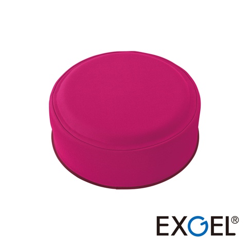 桃紅色圓形墊高座墊，布面材質，頂部平坦，側面圓潤。