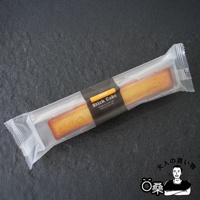 IGETADO 井桁堂 Plain Stick Cake 現代風味長條蛋糕，單獨包裝，深棕色標籤印有橘色 Plain 和白色 Stick Cake 字樣，底部印有日文說明。