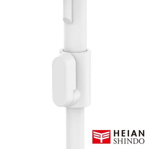 平安伸銅免釘伸縮磁吸置物架 SPL-7WH 的細節特寫，展示了白色調節掛鉤和支架。