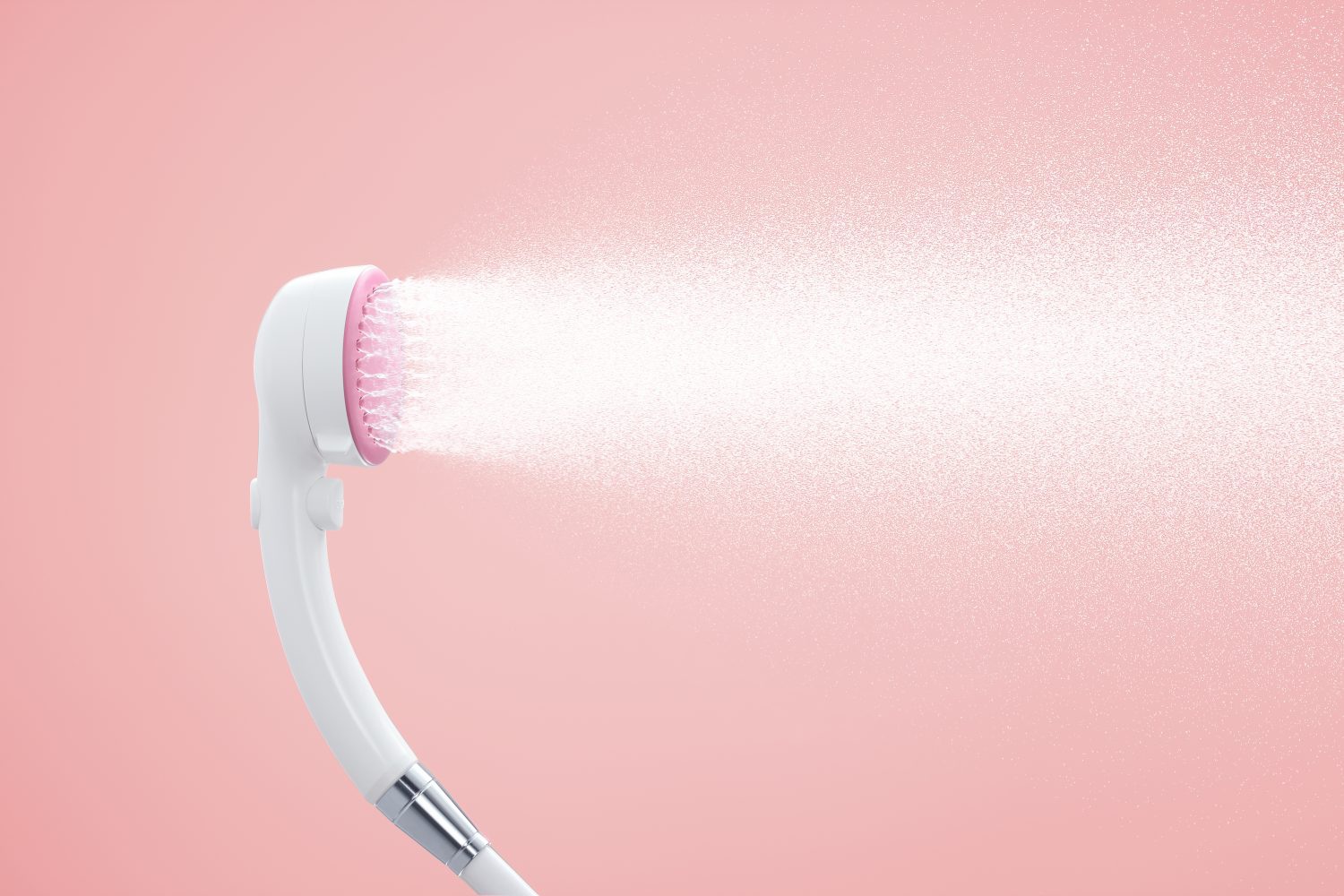 O桑開箱 | 蓮蓬頭直接沖臉？SANEI三榮蓮蓬頭輕輕吻上肌膚