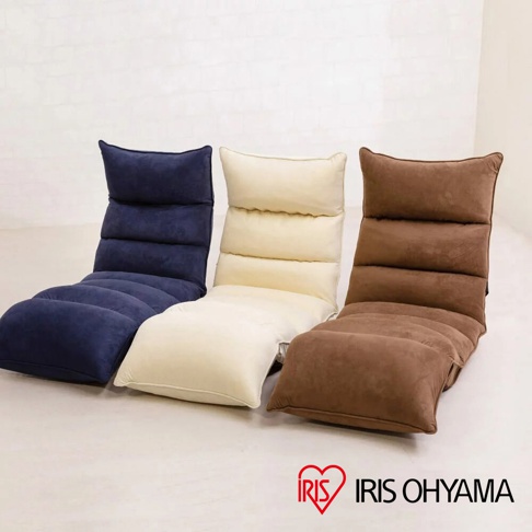 三張多段式紓壓單人沙發床，分別為海軍藍、米白色和棕色，皆為絨面材質，設計有可調整角度的靠背與坐墊。