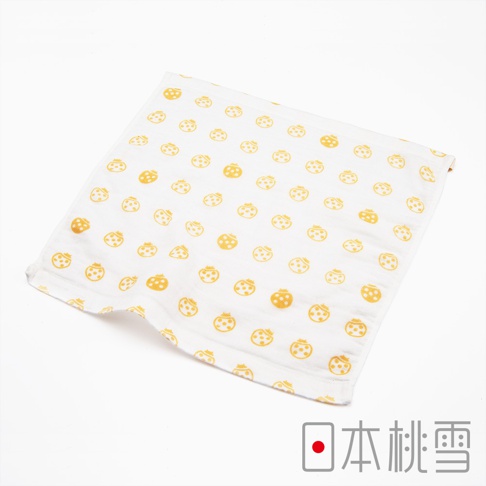 白色紗布方巾，印有規則排列的黃色小瓢蟲圖案，材質輕薄柔軟。