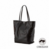 JETTER 大容量肩背托特包 CJTE-025，黑色荔枝紋皮革材質，配有兩個細長肩背帶，包身中央有一個銀色圓形金屬鈕扣。