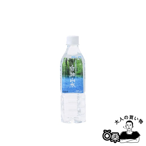 一瓶500毫升的透明塑膠瓶裝水，瓶身標籤為藍色，印有「白神山水」字樣及綠色森林與藍色溪流的圖像。