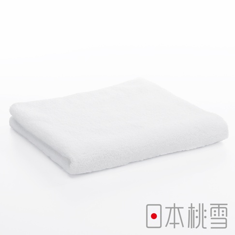 白色飯店毛巾，材質柔軟，毛圈紋理清晰，邊緣縫線整齊，對折展示。