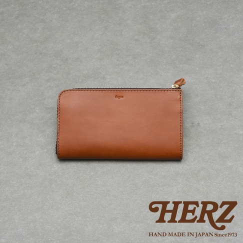 HERZ 職人手作皮革拉鍊長夾，咖啡色，拉鍊處有金色拉頭。