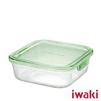 透明耐熱玻璃方形保鮮盒，配有淺綠色密封蓋，蓋上印有「PACK&RANGE」字樣，適合微波加熱。