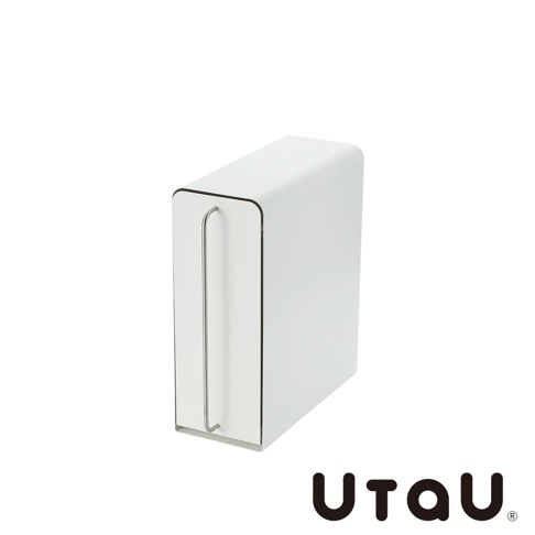 白色直立式抽屜收納櫃，設有銀色金屬拉柄，櫃體邊緣為黑色勾勒。